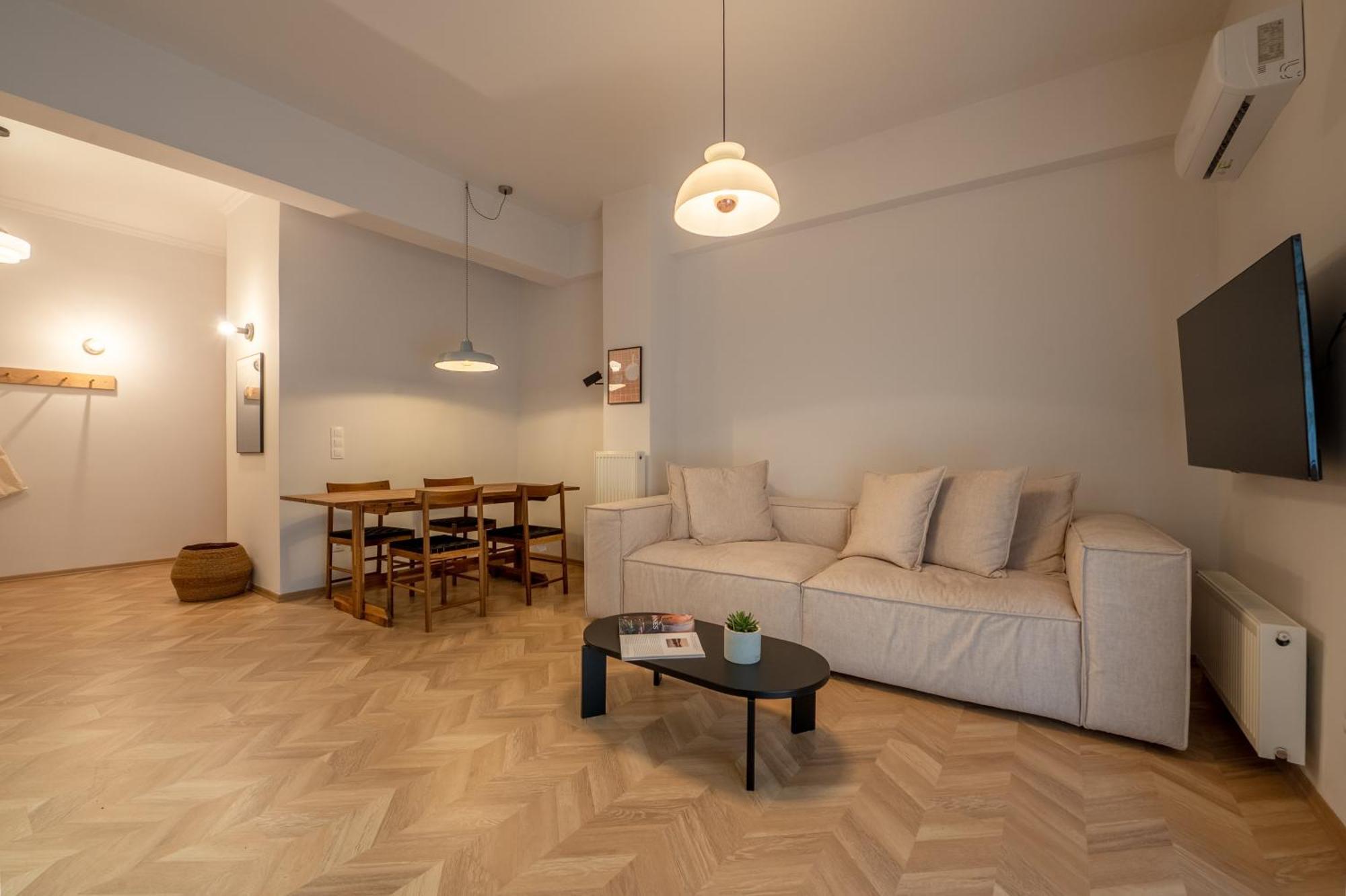 Apartment Pop At Koukaki *